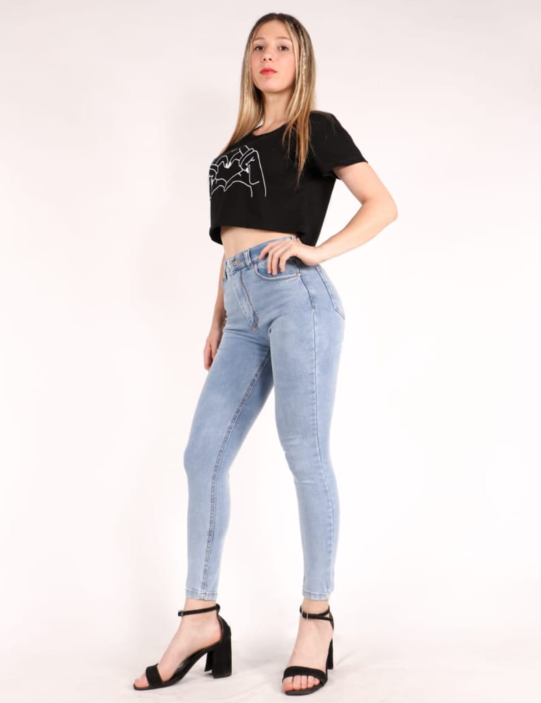 Skinny Elastizado Celeste Localizado Ruedo Normal – Mayorista De Jeans ...