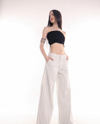 Wide Leg blanco con rayas rígido ruedo normal