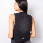 Chaleco denim rígido black localizado