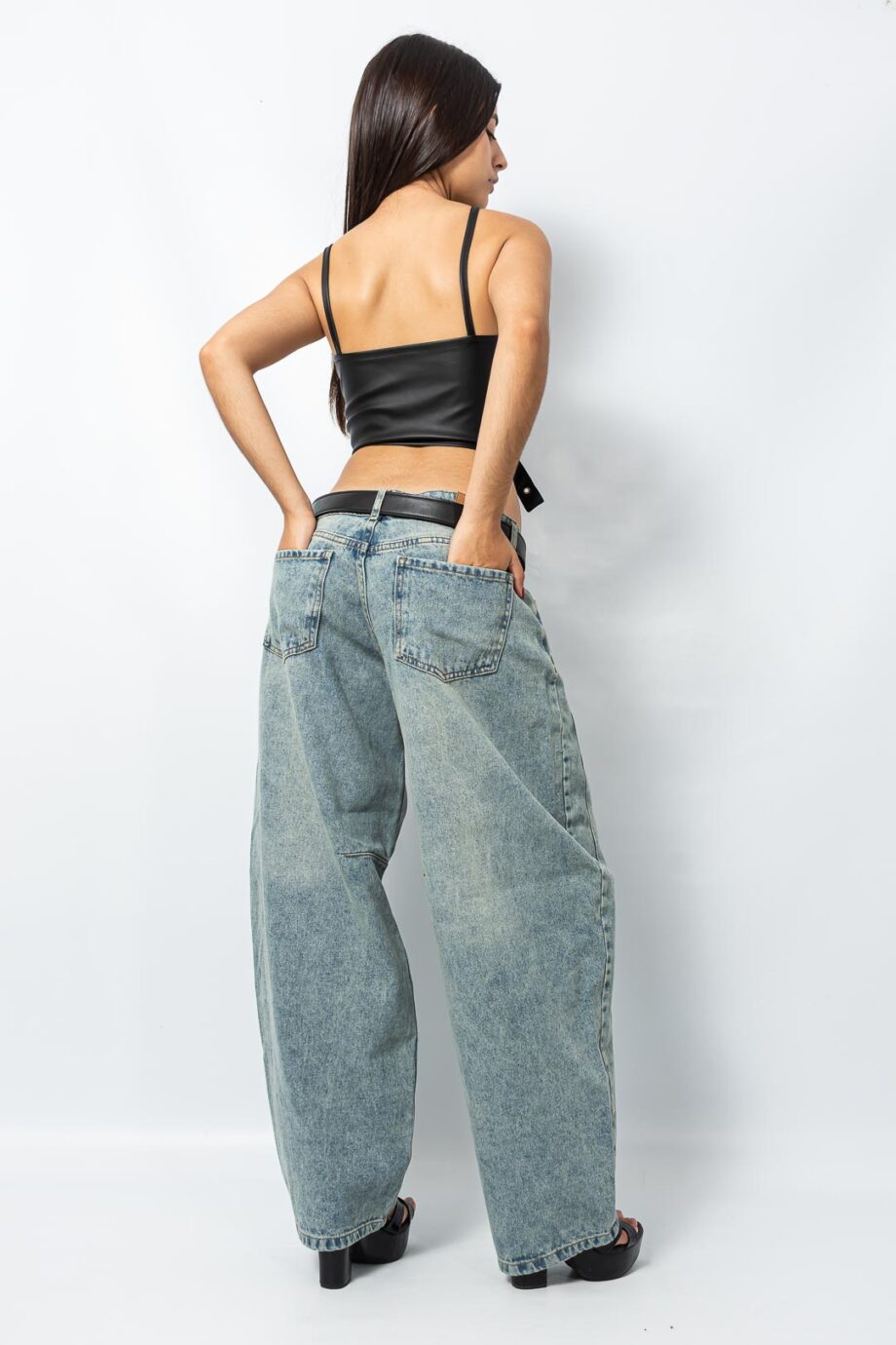 Baggy Barrell jean Tiro Bajo con recortes matizado oxido