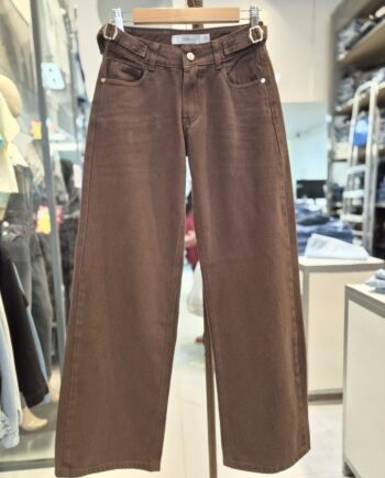 Wide leg rígido Tiro bajo Chocolate con Hebilla Lateral regulable